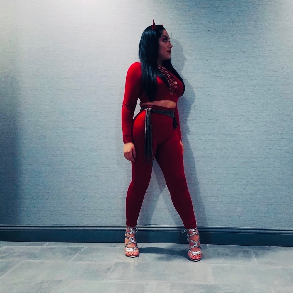 🛍Red two piece set 👿 halloween costume